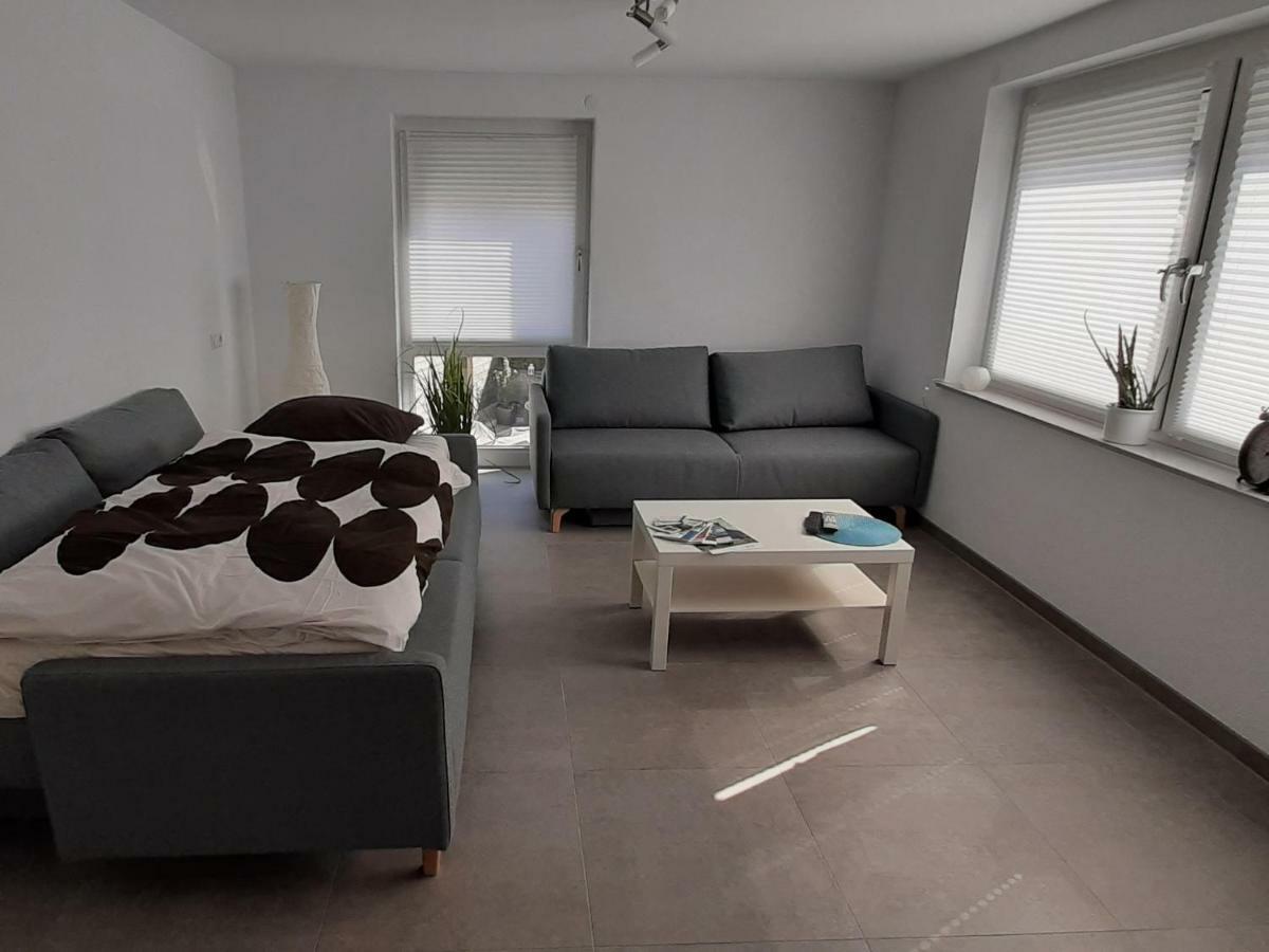 Ferienwohnung Menge Obersulm ภายนอก รูปภาพ